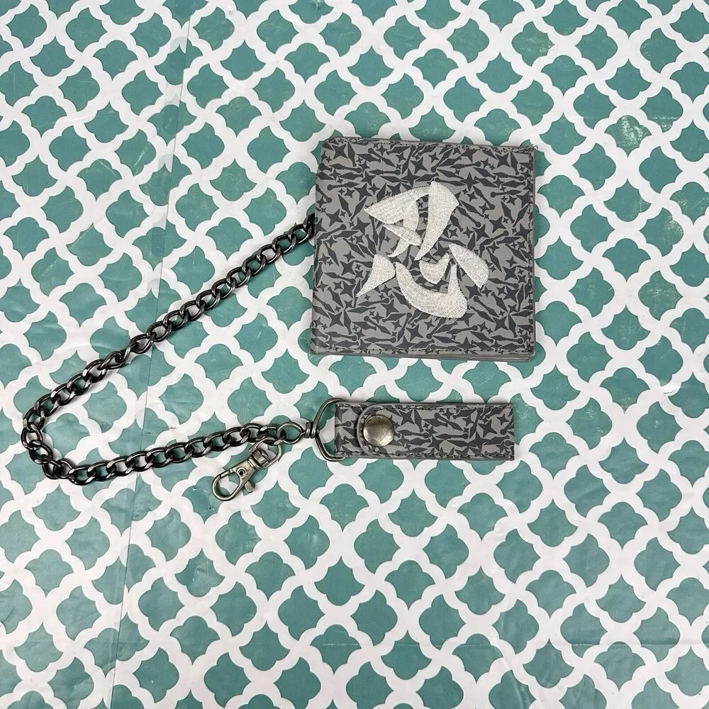 Naruto Shippuden Anime Embroidered Logo Bifold Gray Chain Wallet‎ Shonen Jump